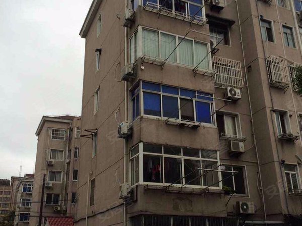 上海小区 松江区小区 松江老城小区 > 南园子  实景图 1/ 14 