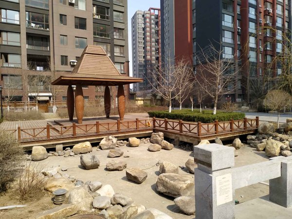 鞍山小区 海城小区 兴海广场小区 蓝湾国际实景图 1/ 20  &