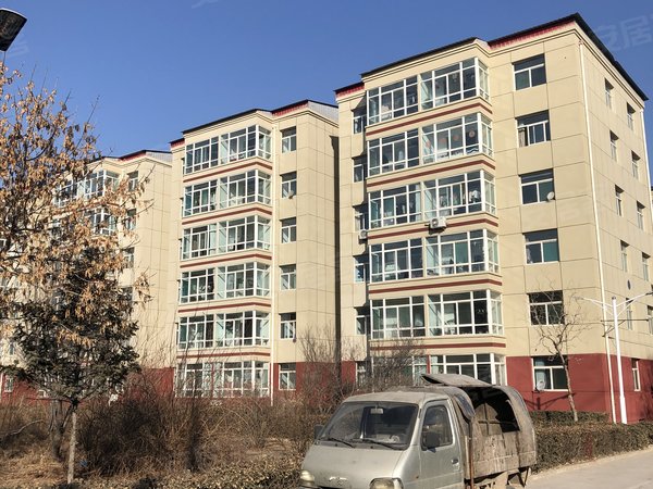 太原小区 尖草坪小区 迎新街小区 新馨苑实景图 1/ 8  