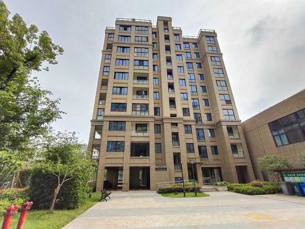 绍兴小区 柯桥小区 柯桥小区 蓝堡公寓实景图 1/ 14  