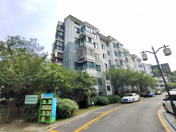 杭州小区 杭州周边小区 湖州小区 莲花庄小区实景图 1/ 13  