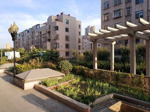 唐山小区 丰南小区 丰南小区 > 双湖锦苑  实景图 1/ 30  &