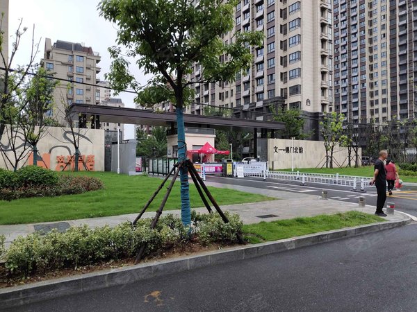 文一锦门北韵