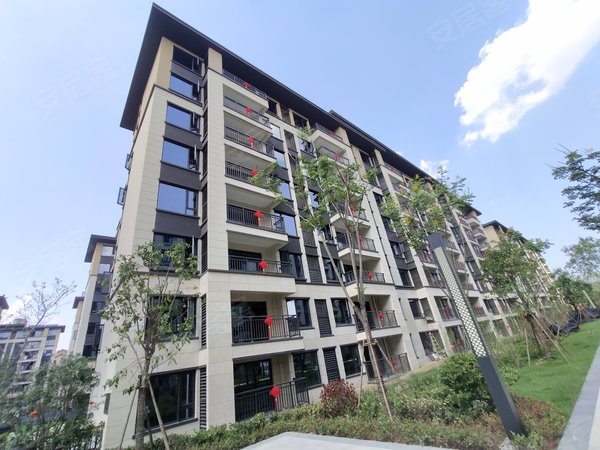 湖州小区 安吉县小区 递铺小区 银亿朗境实景图 1/ 21  