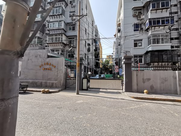 西二三道巷小区