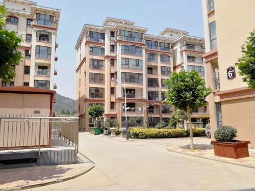 花溪墅(公寓住宅)