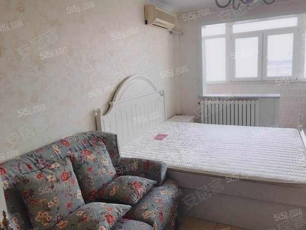 德胜国际 积水潭 地铁2号线 门口有停车场 育翔