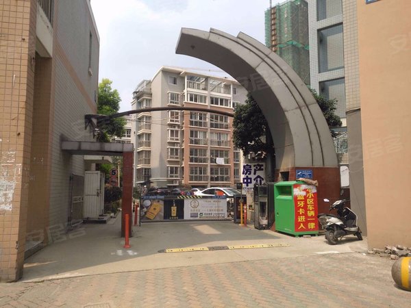 【润扬广场住宅区二手房,扬州润扬广场住宅区二手房出售信息】- 上海