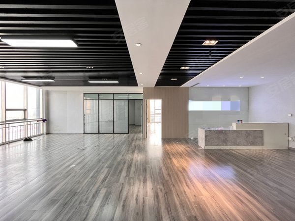 【多图】万达泰华近(东盛广场)全新装修大门脸(功能间齐全)好停车!