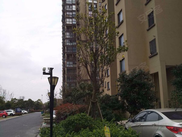 嘉兴小区 海宁小区 西山公园小区 白金公馆 实景图 1/ 15  &