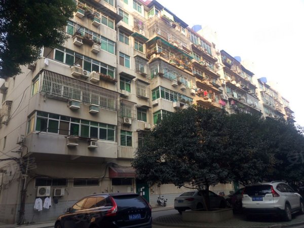 武汉小区 洪山小区 街道口小区 卓刀泉民政局宿舍实景图 1/ 12 