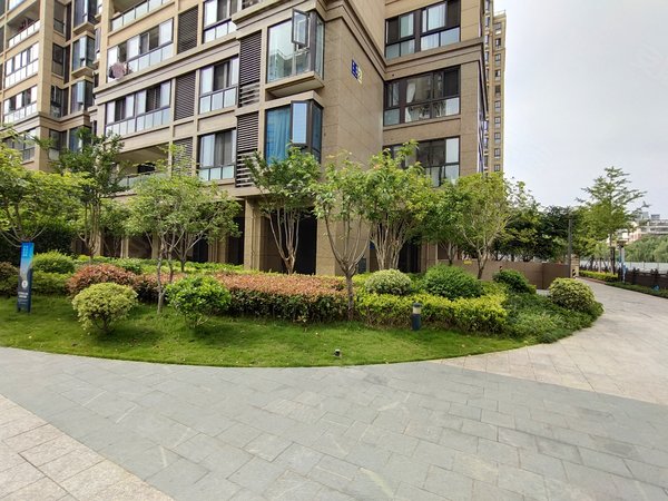 绍兴小区 柯桥小区 柯桥小区 蓝堡公寓实景图 1/ 14  