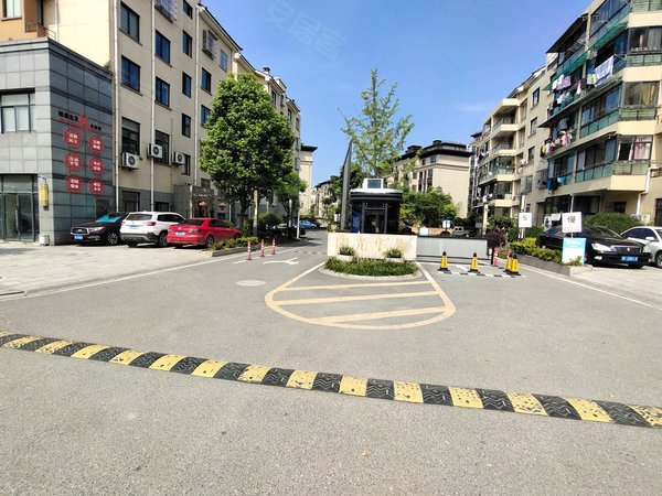 湖州小区 安吉县小区 递铺小区 阳光华苑实景图 1/ 13  