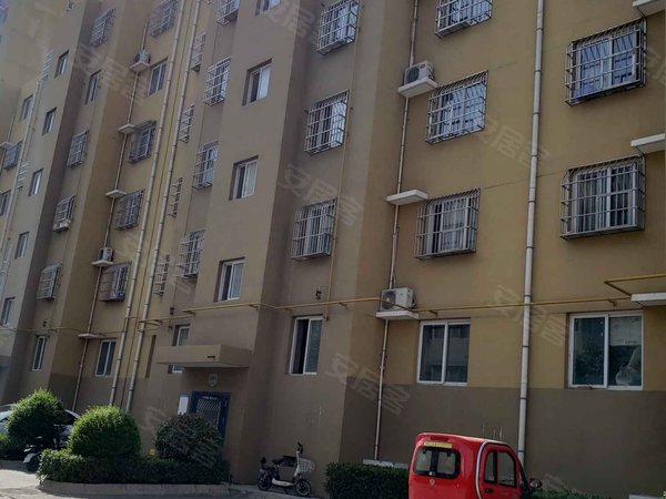 西安小区 阎良小区 新华路小区 航城佳苑实景图 1/ 10  