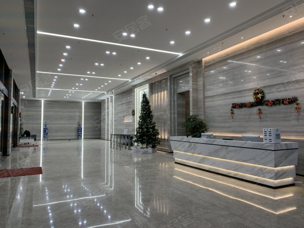 佳园路地铁口,海达创新广场高区200平,空调自控,双面采光