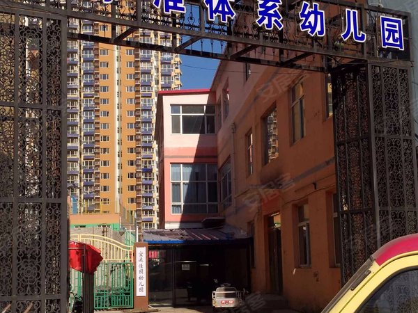 保定小区 莲池小区 河北农大小区 保险宿舍 实景图 1/ 21  &