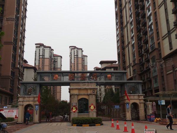 邢台小区 桥西小区 邢西汽车站小区 麒麟湾 实景图 1/ 23  &