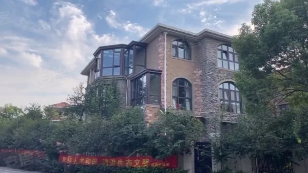 御园内部,周边环境视频,御园楼栋外景视频,小区路况配套设施视频-扬州