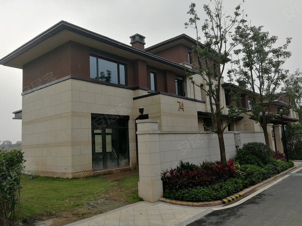 重庆小区 大足小区 大足城区小区 龙水湖国际旅游度假区温泉小镇 实景