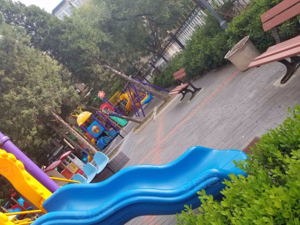 青塔芳园 南北通透两居 带车位