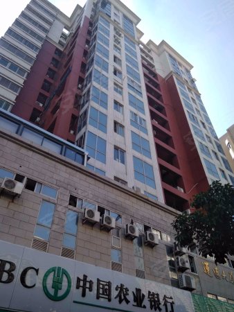 如是房产 电梯三房高层 泉秀路繁华路段 星光不夜城旁运通大厦