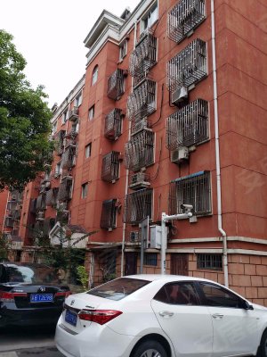 无锡小区 宜兴小区 宜城小区 团氿花园(南区)实景图 1/ 12  