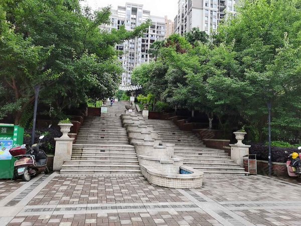 重庆小区 黔江小区 黔江城区小区 隆鑫玫瑰湾