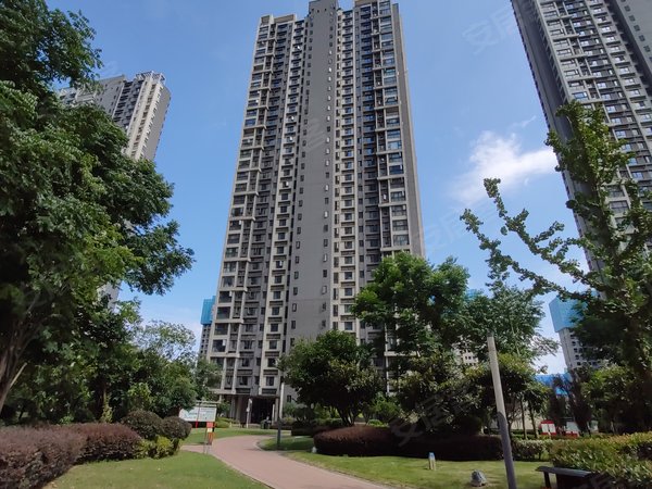 越秀星汇君泊一二期