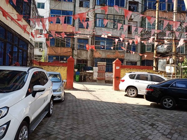 太原小区 古交小区 古交城区小区 西苑小区实景图 1/ 7  