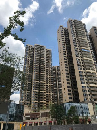 麓谷板块 三房品质小区 旁博才学校 首付三成 直接认购