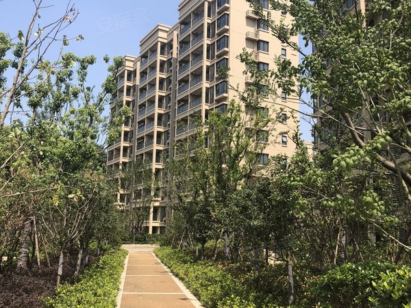 东郊小镇第九街区
