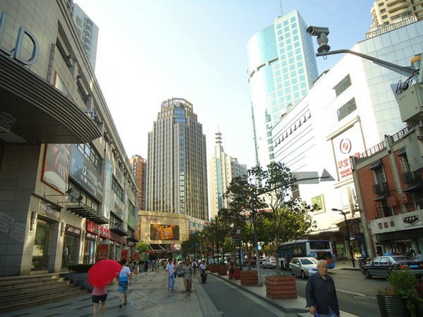 【多图】凯润金城,东南双采光高区看三件套!15年前的价格!