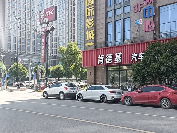 钱清幼儿园旁!四岔路口转角铺,年租金12万,可做重餐饮.-绍兴58安居客