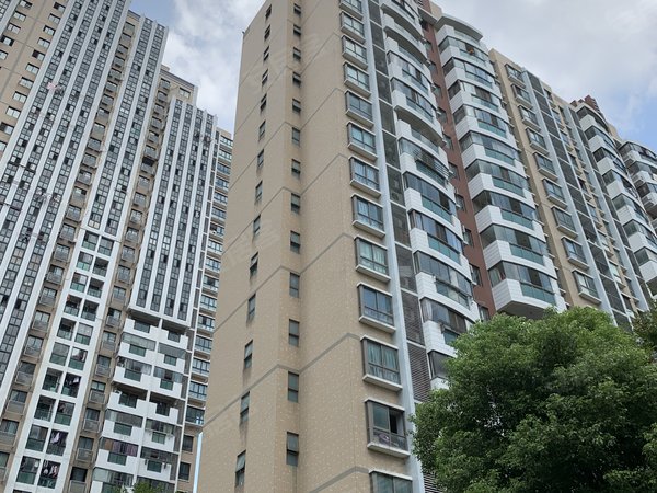 绍兴小区 袍江小区 世纪广场小区 国际华城(1-25幢) 实景图 1/ 9 