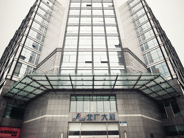 德胜门北广大厦甲级纯写38平60平86平142平带办公家具