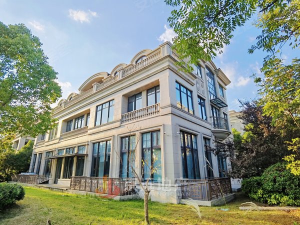 【多图】买进亏100万丨法式别墅丨商业独栋丨花园办公丨通燃气丨可