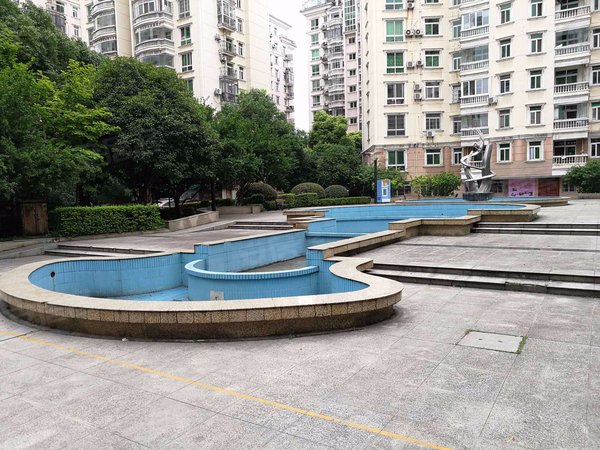 东方华尔兹