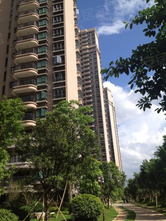 桂丹颐景园70方精装修,带高档家私家电,86万,税费极少!