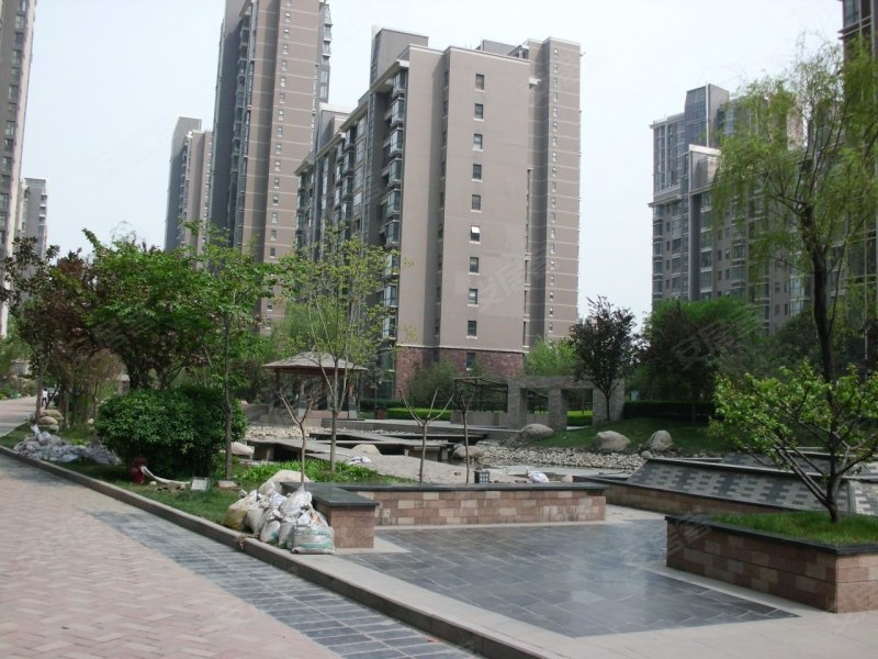 绿地世纪城