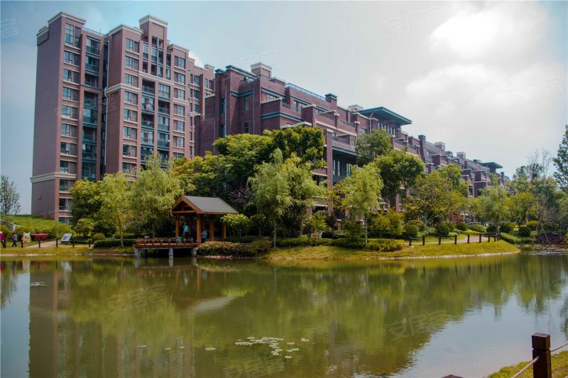 武汉楼盘 黄陂楼盘 盘龙城楼盘 恒大龙城