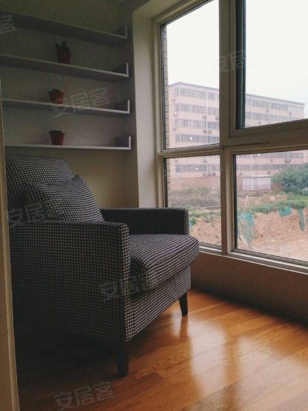 西旅逸都样板间图