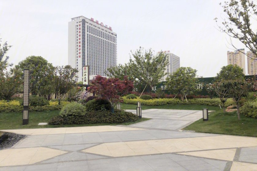 10/13山水文园位于怀远县新城区板块,禹都大道与学苑路交汇处,赋予