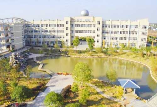 (汤溪中学实景)