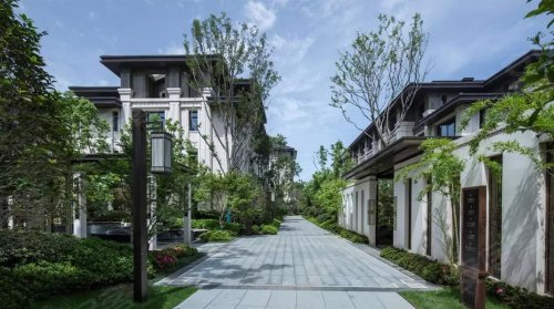 建业定鼎府,在洛阳复刻北龙湖审美标高
