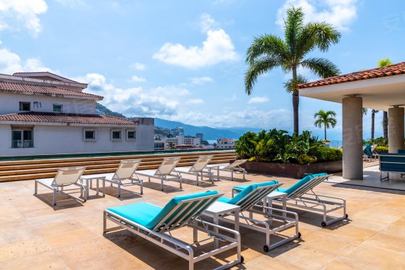 apartment for, 205 lazaro cardenas, the park, , q