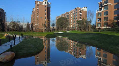 倚能维兰德小镇