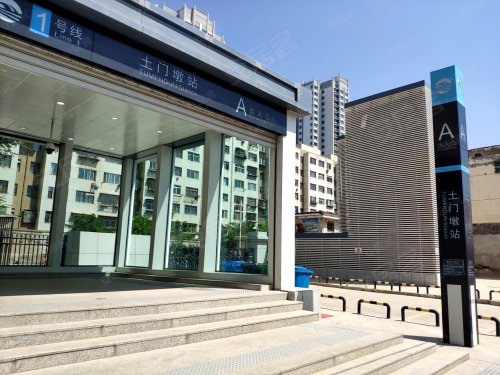 保利天汇位于七里河区土门墩,项目南侧为西津西路(8车道)城市东西向