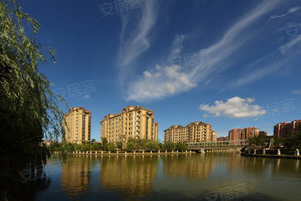 保利御樽苑,3室2厅2卫,唐镇路138弄,低价小户型,84.