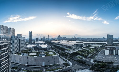 半城繁华半城诗琶洲cbd里的公园人居著作