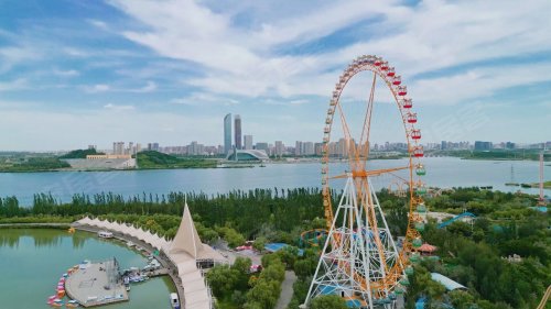 3km范围内有阅海湾湿地公园,花博园,览山公园,阅海欢乐岛,阅海湾水上